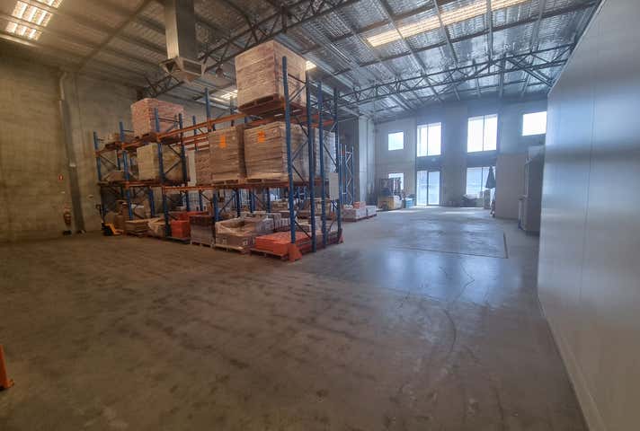 Unit 1, 32 Bannick Court Canning Vale WA 6155 - Image 4