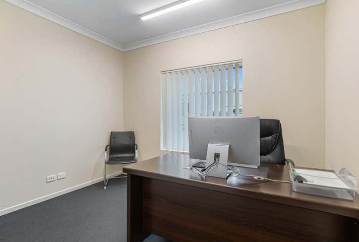 1/21 Southern Cross Circuit Urangan QLD 4655 - Image 3