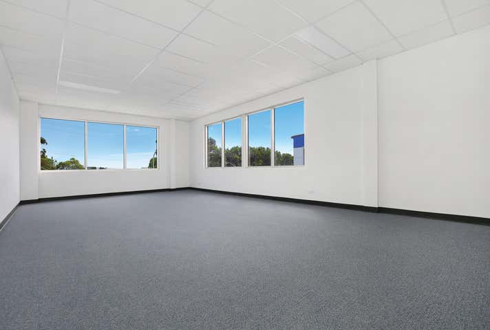 2/35 Five Islands Road Port Kembla NSW 2505 - Image 4