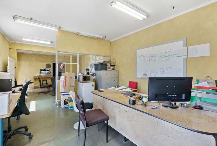 6 Hehir Street Belmont WA 6104 - Image 8