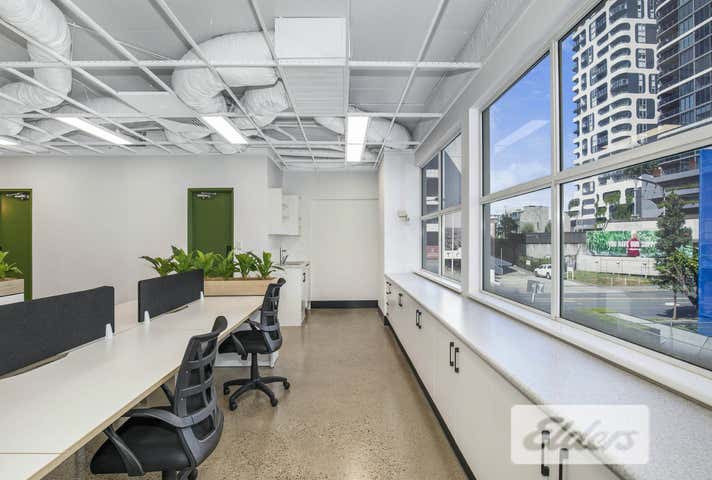 2/17 Peel Street South Brisbane QLD 4101 - Image 5