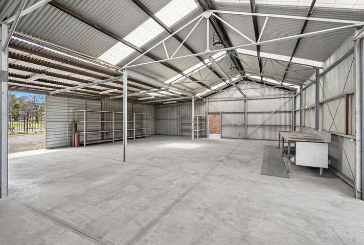 Cnr Sea Breeze & Seaside Parade North Shore VIC 3214 - Image 10