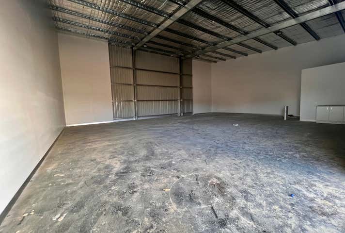 5/6 Marli Close Canadian VIC 3350 - Image 3