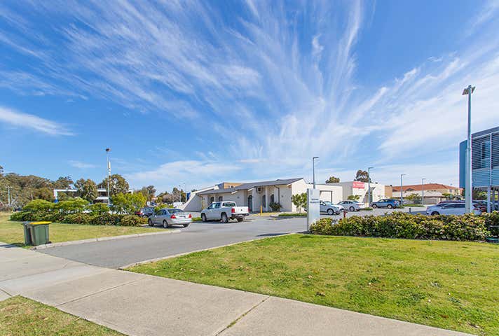 31A Manning Road Cannington WA 6107 - Image 4