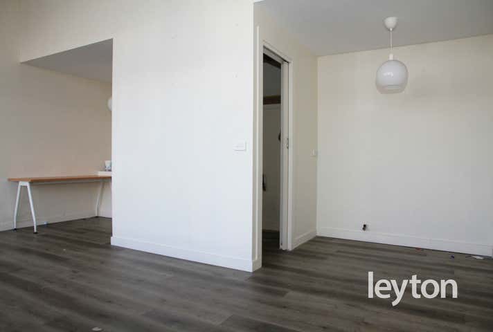 4/5 Queens Avenue Springvale VIC 3171 - Image 4