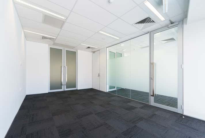 5E & 6E, 817 Beeliar Drive Cockburn Central WA 6164 - Image 5