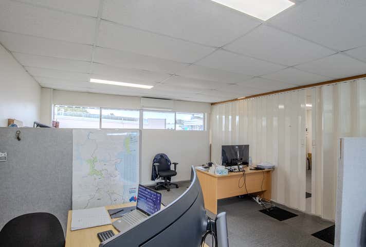 12/2 Grice Avenue Paradise Point QLD 4216 - Image 9