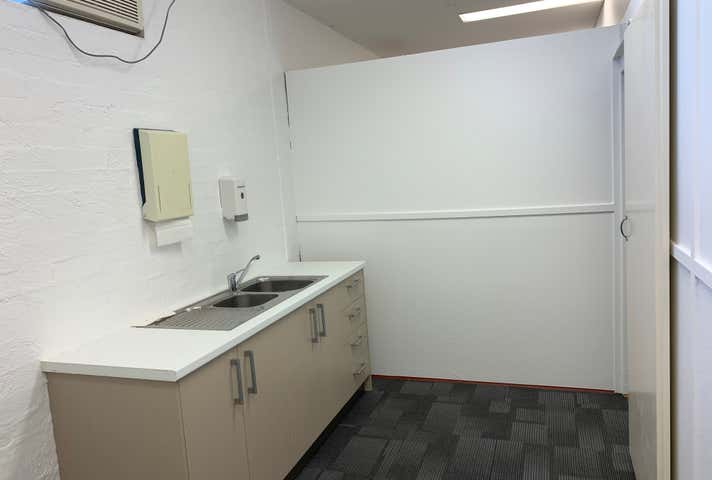 196 Cambridge Street Wembley WA 6014 - Image 6