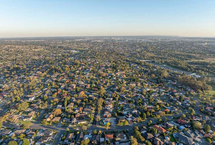 18 Cristata Avenue Endeavour Hills VIC 3802 - Image 12