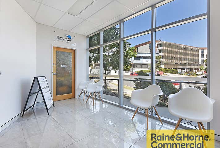 3/5 McLennan Court North Lakes QLD 4509 - Image 3