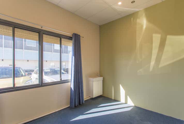 31A Manning Road Cannington WA 6107 - Image 11