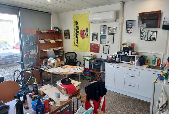 6/10 Mirra Court Bundoora VIC 3083 - Image 7