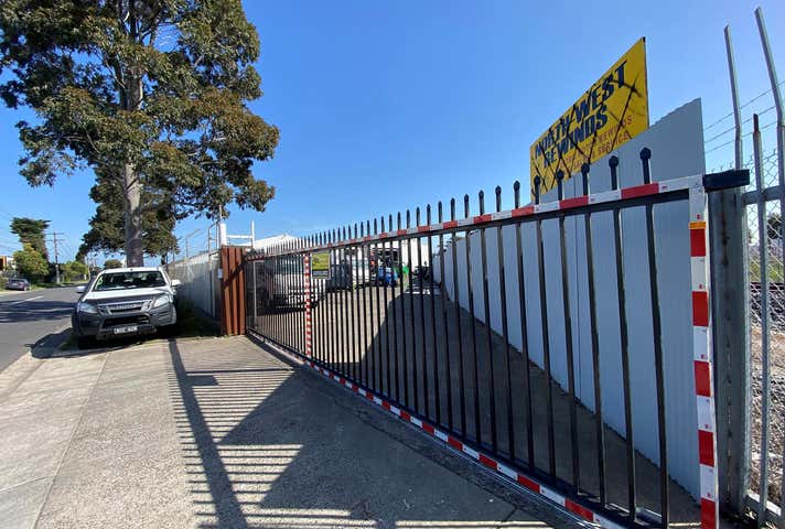 30 Steers Street Sunshine North VIC 3020 - Image 4