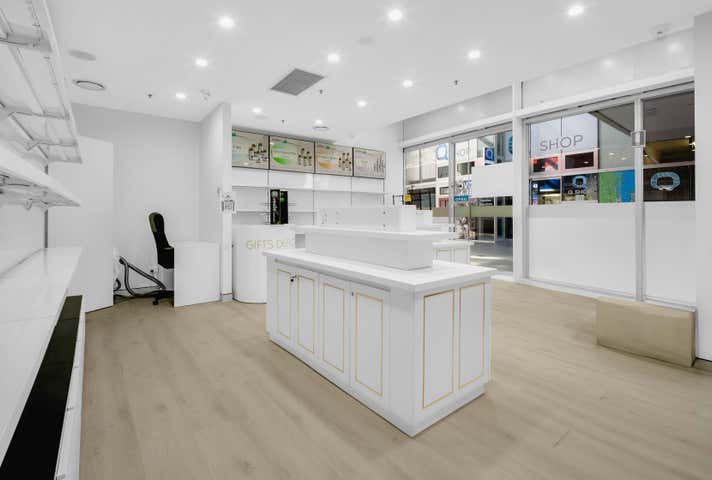 Shop 9, shop 9, 3003 Surfers Paradise Boulevard Surfers Paradise QLD 4217 - Image 3