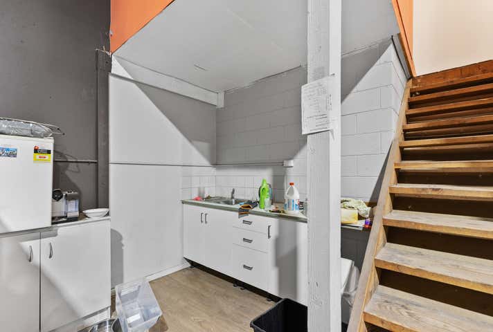 8/12-20 James Court Tottenham VIC 3012 - Image 6