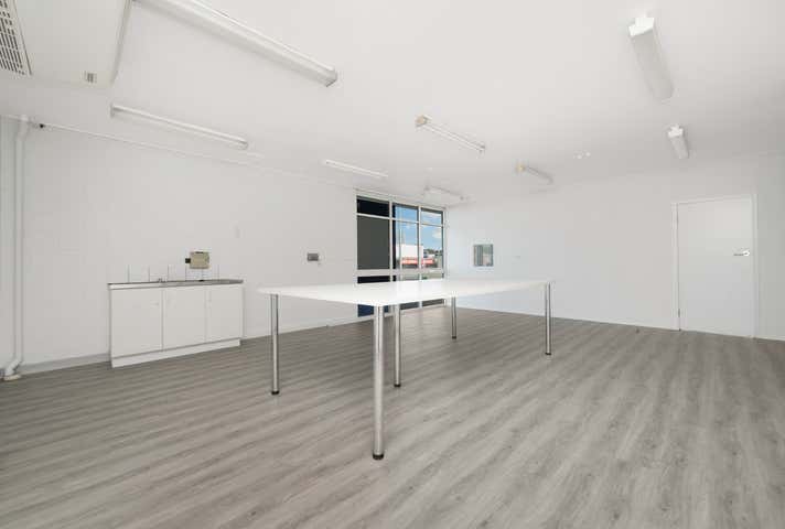 Shop 2, 263 Charters Towers Road Mysterton QLD 4812 - Image 7