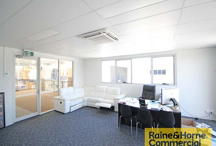 2/28 Redcliffe Gardens Drive Clontarf QLD 4019 - Image 6