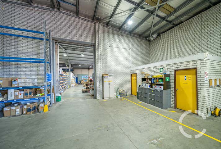 16 Balaclava Street Woolloongabba QLD 4102 - Image 8