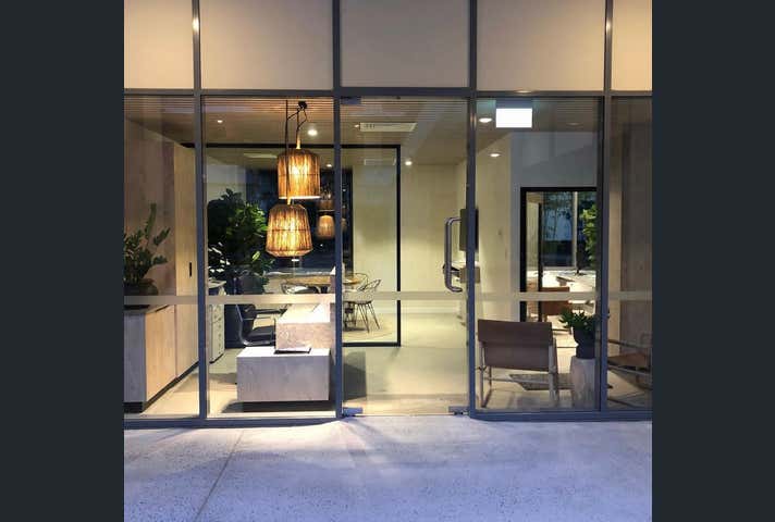 3/190 Varsity Parade Varsity Lakes QLD 4227 - Image 2