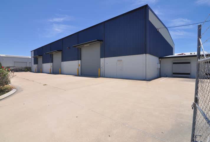 88-90 Crocodile Crescent Mount St John QLD 4818 - Image 3