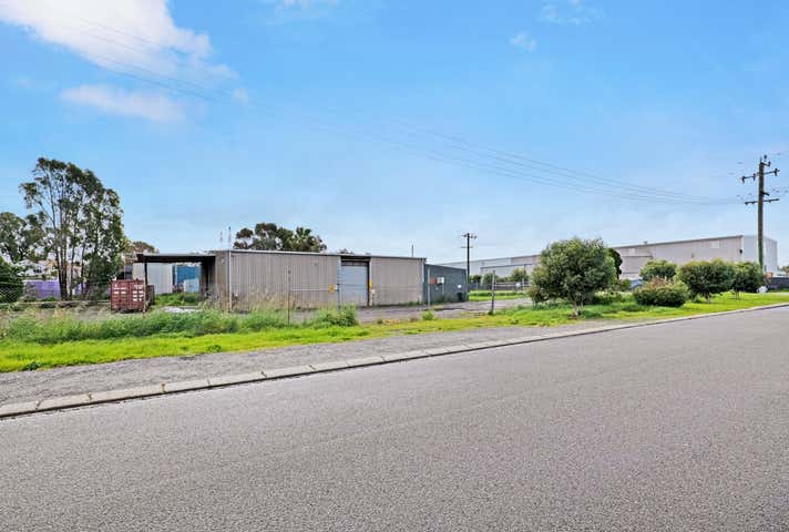 6 Yeates Road Kwinana Beach WA 6167 - Image 23