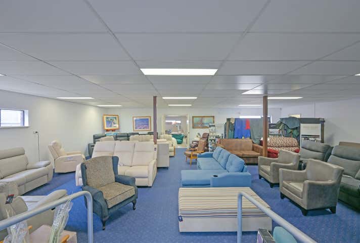 50 Kent Street Rockingham WA 6168 - Image 9