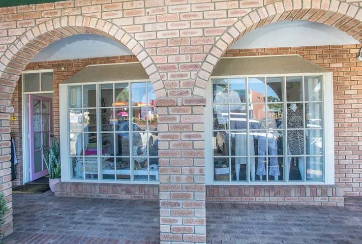 Shop 5 / 569 Stirling Highway Cottesloe WA 6011 - Image 3