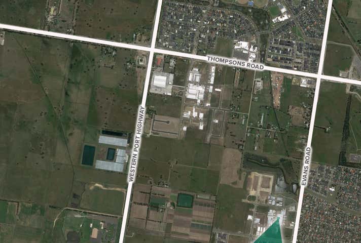 2/7 Morialta Road Cranbourne West VIC 3977 - Image 12