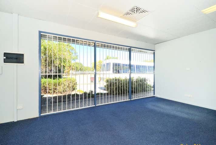 6/7 Cessnock Way Rockingham WA 6168 - Image 5