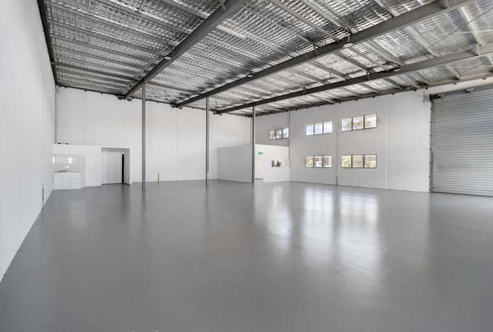 9-15 Ellengowan Street Urangan QLD 4655 - Image 3