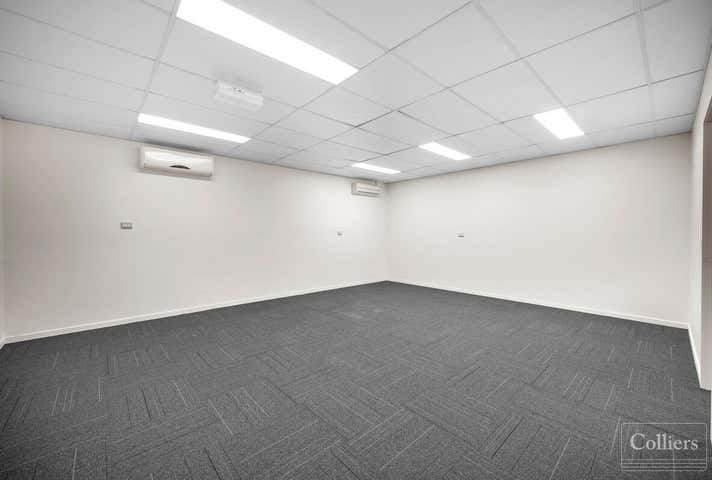 222 Charters Towers Road Hermit Park QLD 4812 - Image 8