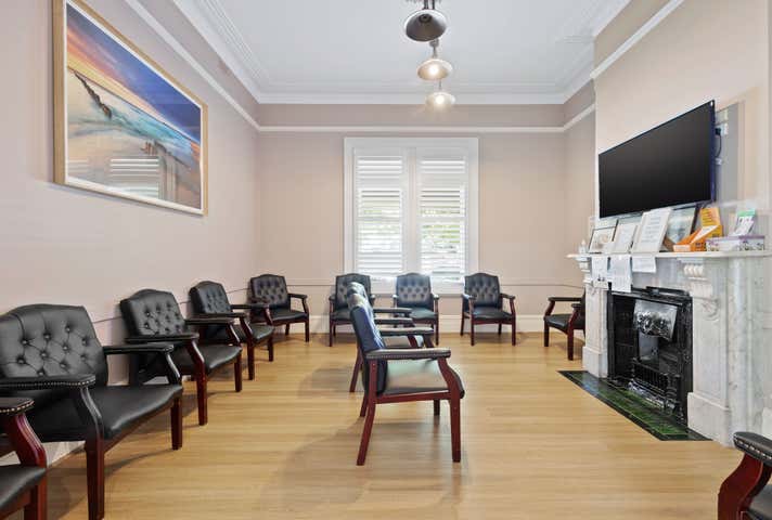 37 Moseley Street Glenelg SA 5045 - Image 3