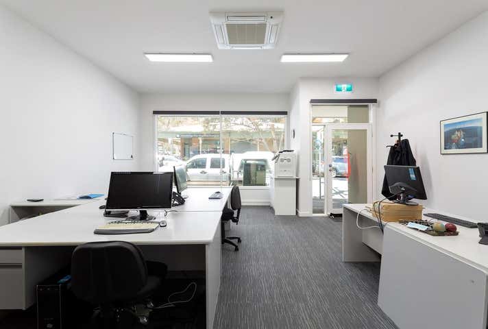 2/925 Heidelberg Kinglake Road Hurstbridge VIC 3099 - Image 2