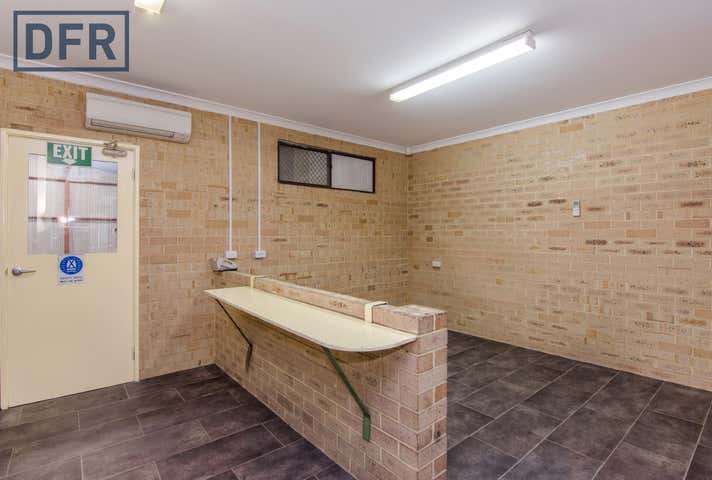 33 Spencer Street Cockburn Central WA 6164 - Image 16