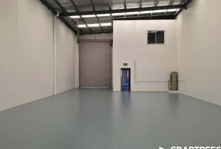 2/31 Fulton Street Oakleigh South VIC 3167 - Image 3