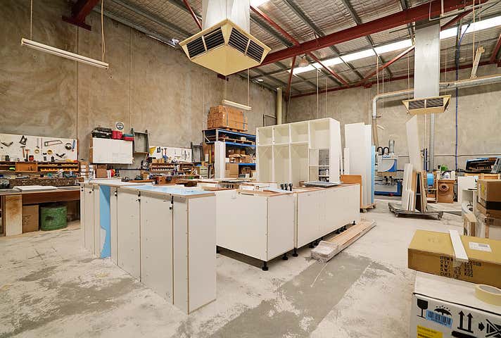 Unit 2, 44 Vinnicombe Drive Canning Vale WA 6155 - Image 14