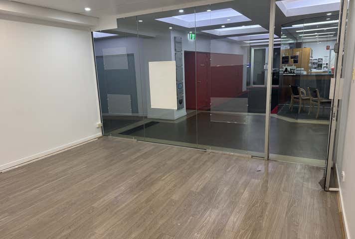 245 Albert Street Brisbane City QLD 4000 - Image 13