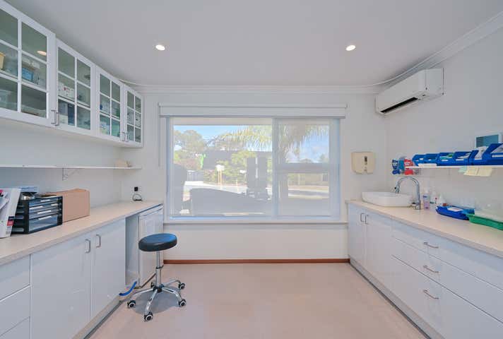 7 Pike Street Karrinyup WA 6018 - Image 14