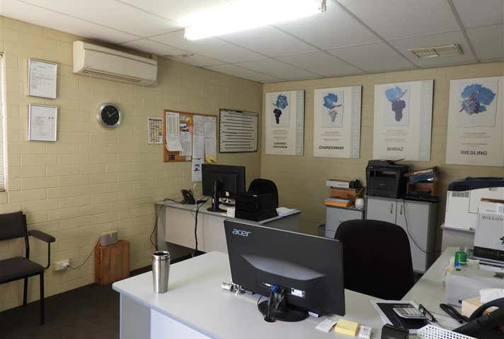 13/30 Peel Road O'Connor WA 6163 - Image 4