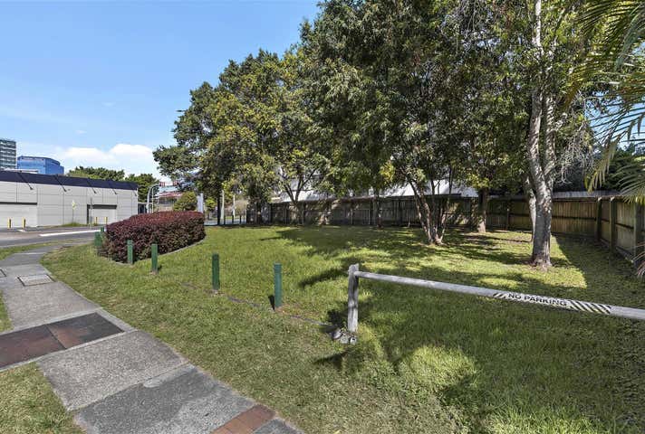 21 Sylvan Road Toowong QLD 4066 - Image 8
