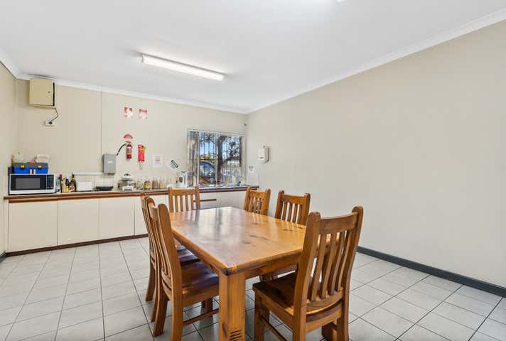 8 Catalano Road Canning Vale WA 6155 - Image 4