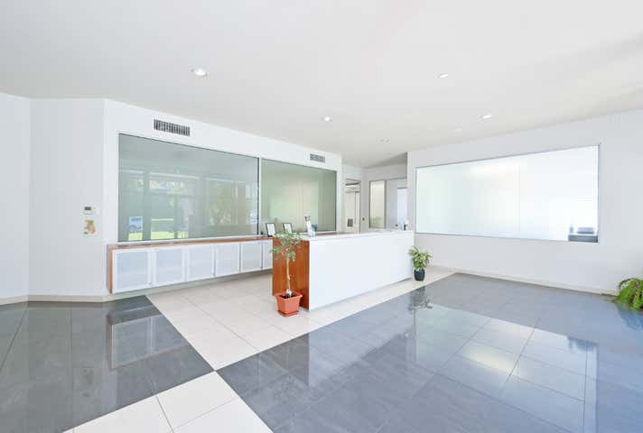 10 Brodie-Hall Drive Bentley WA 6102 - Image 3