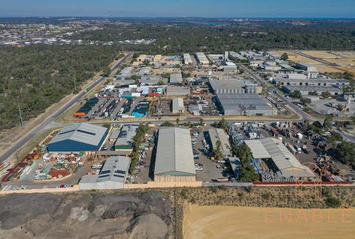 1B & 4, 12 Avery Street Neerabup WA 6031 - Image 13