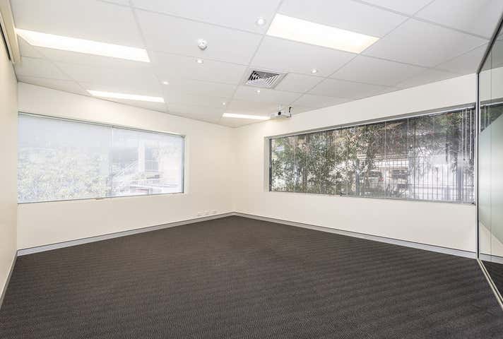 15/162 Colin Street West Perth WA 6005 - Image 8