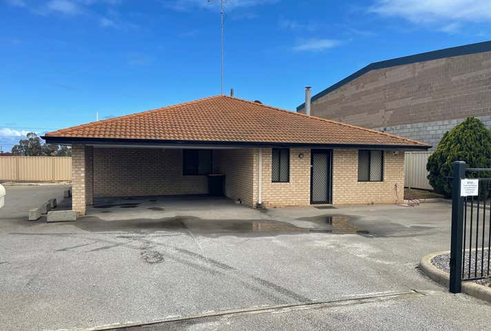 3/39 Macedonia Street Naval Base WA 6165 - Image 2