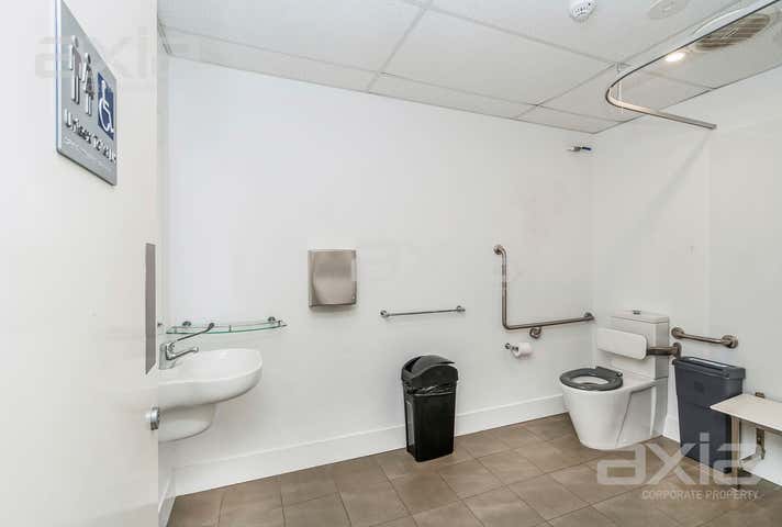 1/3 Bookham Street Morley WA 6062 - Image 6