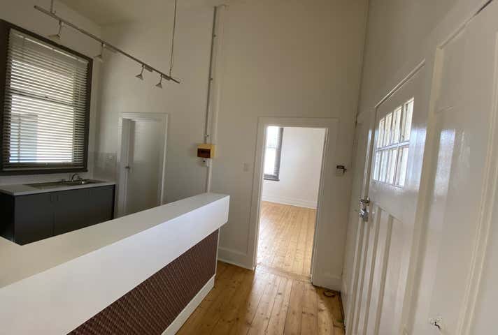Suite 2/143 Napier Street Essendon VIC 3040 - Image 4