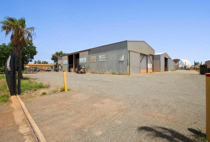 Commercial Real Estate Property For Sale In Karratha Industrial Estate Wa 6714