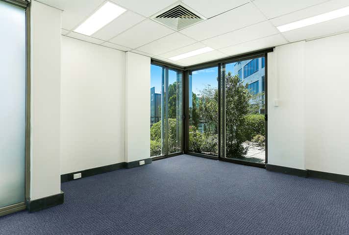 Suite 5, 2 New McLean Street Edgecliff NSW 2027 - Image 4
