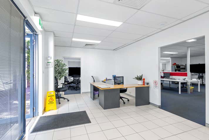 21 Kalinya Close Cameron Park NSW 2285 - Image 2